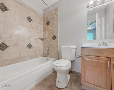 1935 W Morten Avenue - Photo Thumbnail 20