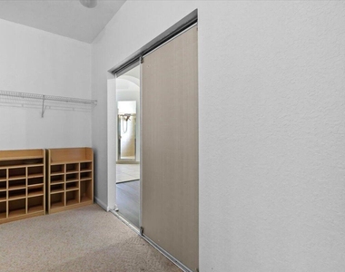 1831 Waldorf Drive - Photo Thumbnail 44