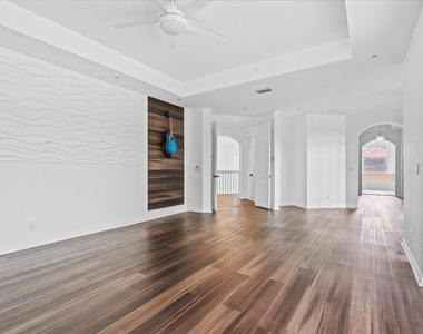 1831 Waldorf Drive - Photo Thumbnail 40