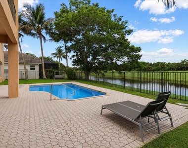 1831 Waldorf Drive - Photo Thumbnail 9