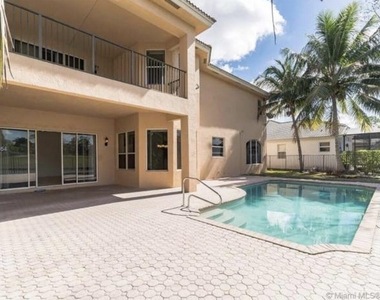 1831 Waldorf Drive - Photo Thumbnail 5