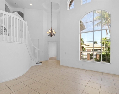 1831 Waldorf Drive - Photo Thumbnail 15