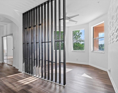 1831 Waldorf Drive - Photo Thumbnail 41