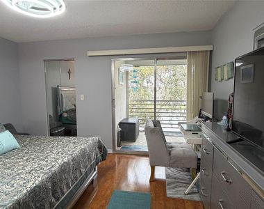 2304 Lucaya Lane - Photo Thumbnail 39