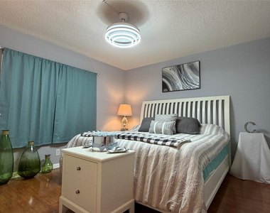 2304 Lucaya Lane - Photo Thumbnail 33