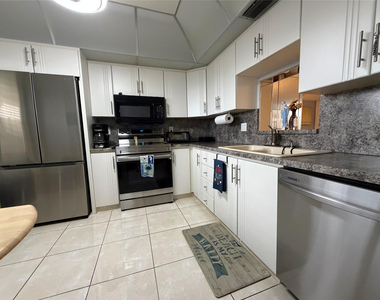 2304 Lucaya Lane - Photo Thumbnail 24