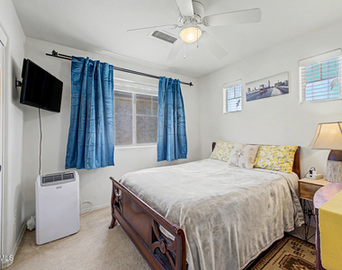 2348 N 84th Drive - Photo Thumbnail 21