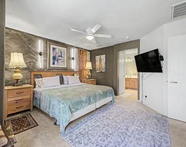 2348 N 84th Drive - Photo Thumbnail 17