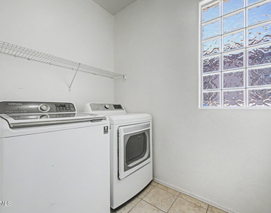 1944 N 77th Glen - Photo Thumbnail 28