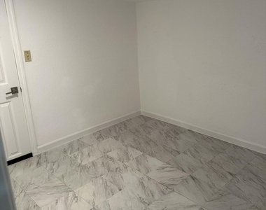 4361 Davis Road - Photo Thumbnail 6
