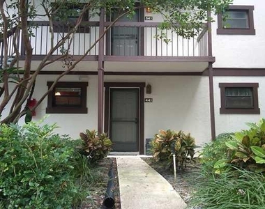11863 Wimbledon Circle - Photo Thumbnail 1