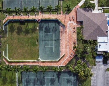 11863 Wimbledon Circle - Photo Thumbnail 18