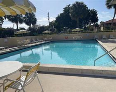 3712 N University Drive - Photo Thumbnail 14