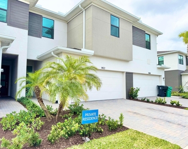 14122 Sw Thorens Drive - Photo Thumbnail 1