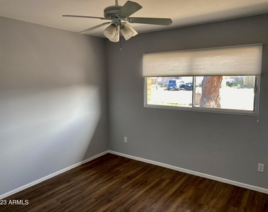 5714 W Carol Ann Way - Photo Thumbnail 17