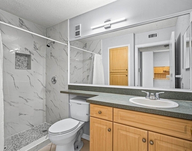 2305 N Congress Avenue - Photo Thumbnail 16