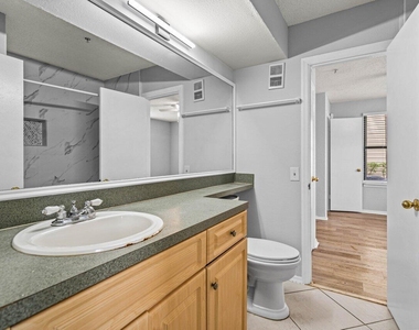 2305 N Congress Avenue - Photo Thumbnail 12