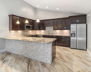 9713 Boca Gardens Parkway - Photo Thumbnail 6