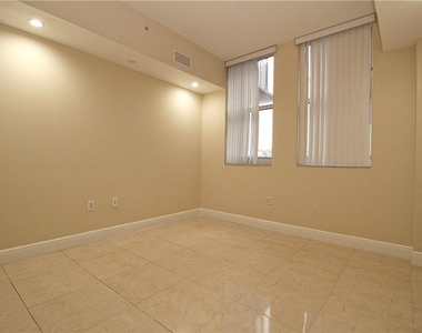 4100 Salzedo Street - Photo Thumbnail 10