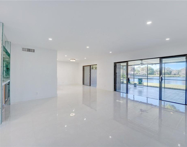 103 St Andrews Road - Photo Thumbnail 26