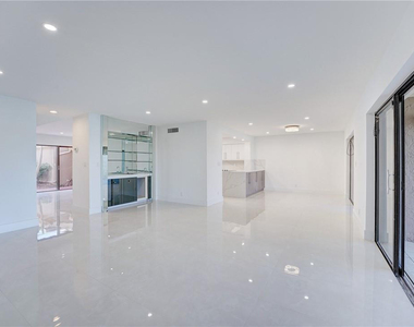 103 St Andrews Road - Photo Thumbnail 25