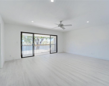 103 St Andrews Road - Photo Thumbnail 31