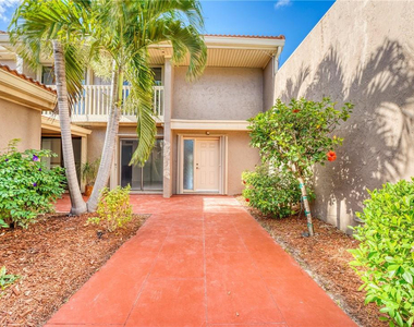 103 St Andrews Road - Photo Thumbnail 9