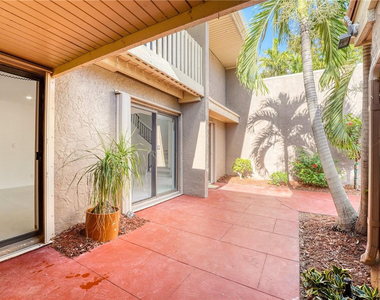 103 St Andrews Road - Photo Thumbnail 10