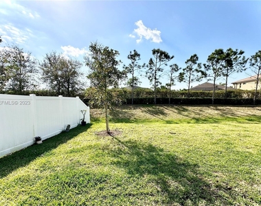 11349 Sw Lyra Drive - Photo Thumbnail 24