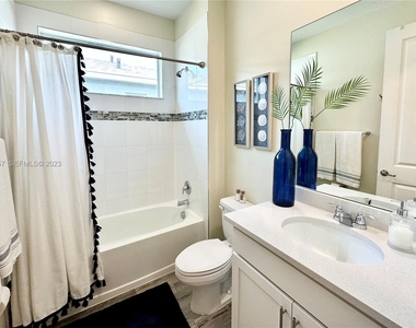 11349 Sw Lyra Drive - Photo Thumbnail 18
