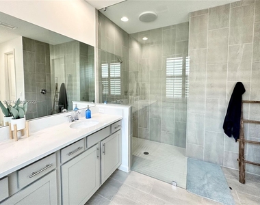 11349 Sw Lyra Drive - Photo Thumbnail 21
