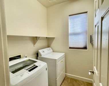 13586 N 152nd Drive - Photo Thumbnail 31