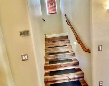 13586 N 152nd Drive - Photo Thumbnail 5