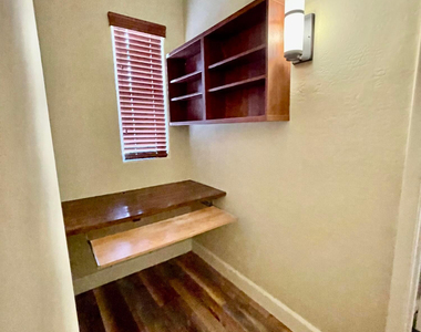 13586 N 152nd Drive - Photo Thumbnail 28