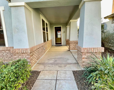 13586 N 152nd Drive - Photo Thumbnail 1