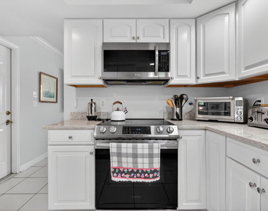 6372 Sleepy Willow Way - Photo Thumbnail 14