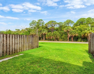 304 Georgian Park Drive - Photo Thumbnail 30