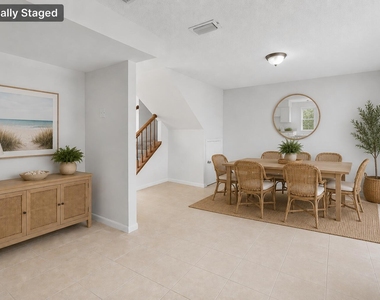 304 Georgian Park Drive - Photo Thumbnail 14