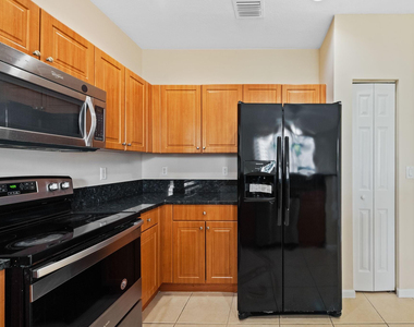 8299 Sw 27th Street - Photo Thumbnail 9