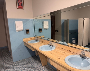 4570 Nw 18th Avenue - Photo Thumbnail 29
