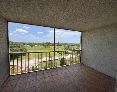 4570 Nw 18th Avenue - Photo Thumbnail 20