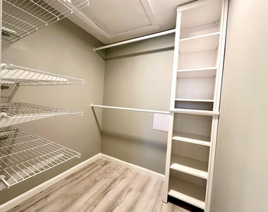 2800 Palmwood Terrace - Photo Thumbnail 20