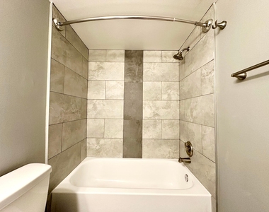 2800 Palmwood Terrace - Photo Thumbnail 13