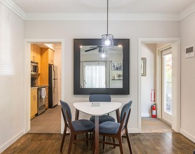 1620 Ne 8th Street - Photo Thumbnail 5