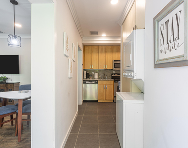 1620 Ne 8th Street - Photo Thumbnail 6