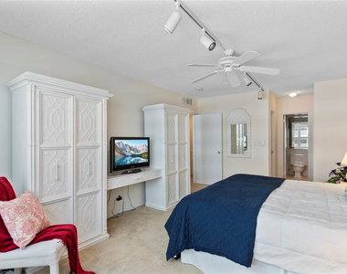 4010 Galt Ocean Drive - Photo Thumbnail 9
