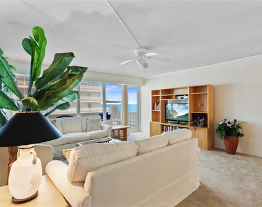 4010 Galt Ocean Drive - Photo Thumbnail 21
