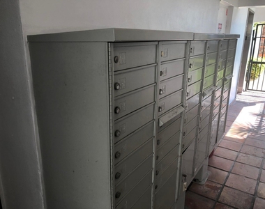 4500 N Flagler Drive - Photo Thumbnail 38