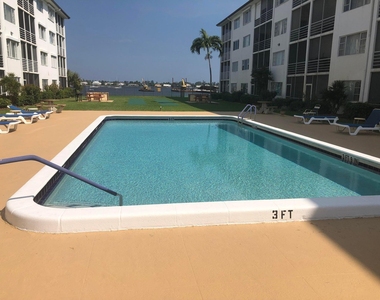 4500 N Flagler Drive - Photo Thumbnail 14