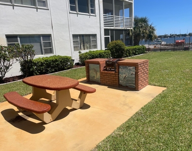 4500 N Flagler Drive - Photo Thumbnail 43